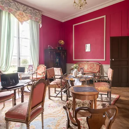Chateau De La Tourlandry בית הארחה *