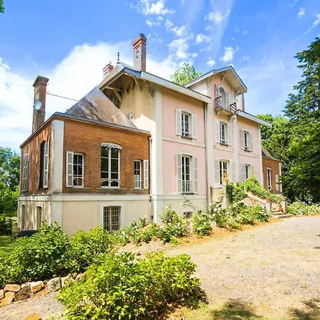 Maison d'hôtes Château De La Tourlandry 4*