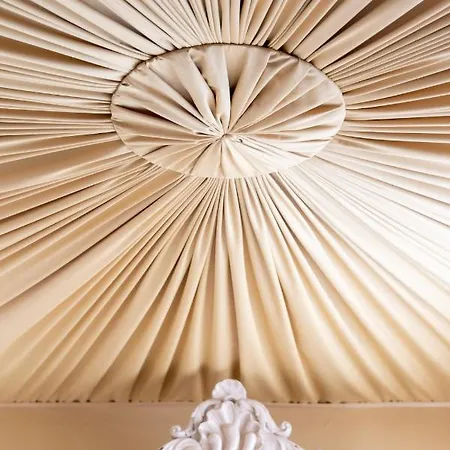 Chateau De La Tourlandry 4*