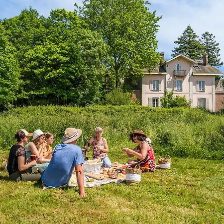 Chateau De La Tourlandry Pensjonat