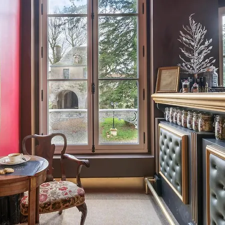 Gæstehus Chateau De La Tourlandry 4*