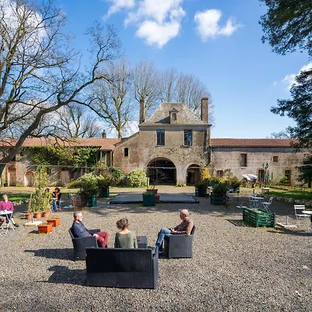 Chateau De La Tourlandry