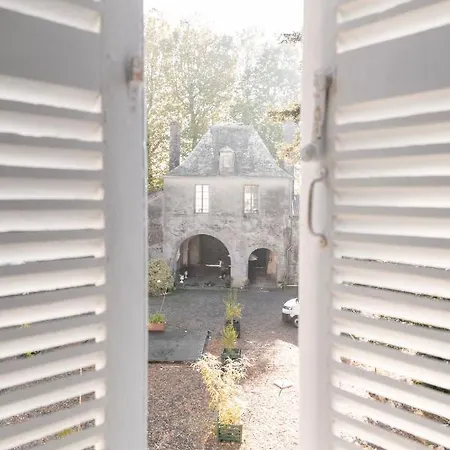 Chateau De La Tourlandry 4*