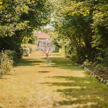 Chateau De La Tourlandry Gæstehus *