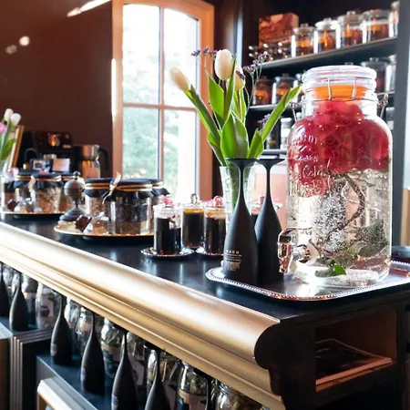 Chateau De La Tourlandry 4*