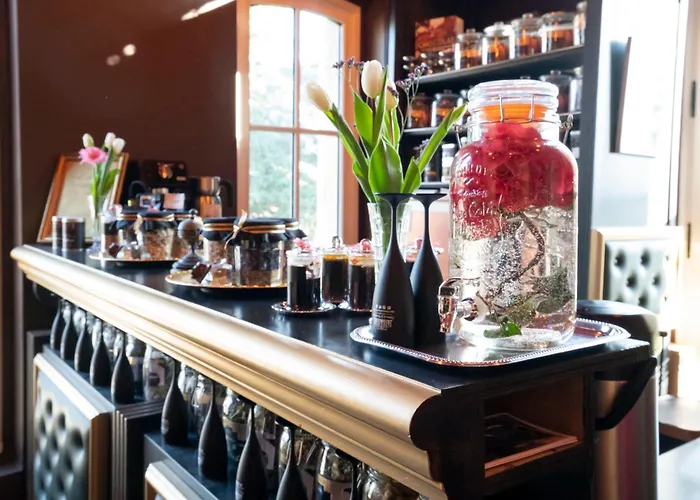 Chateau De La Tourlandry 4*